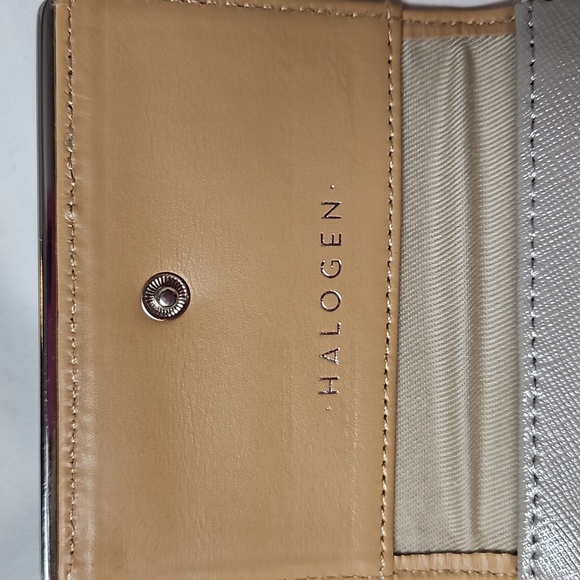 HALOGEN GREY TRI-FOLD CARD WALLET - Picture 7 of 7
